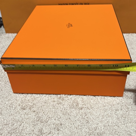 Large Hermes Empty Shoe Box - Picture 4 of 6